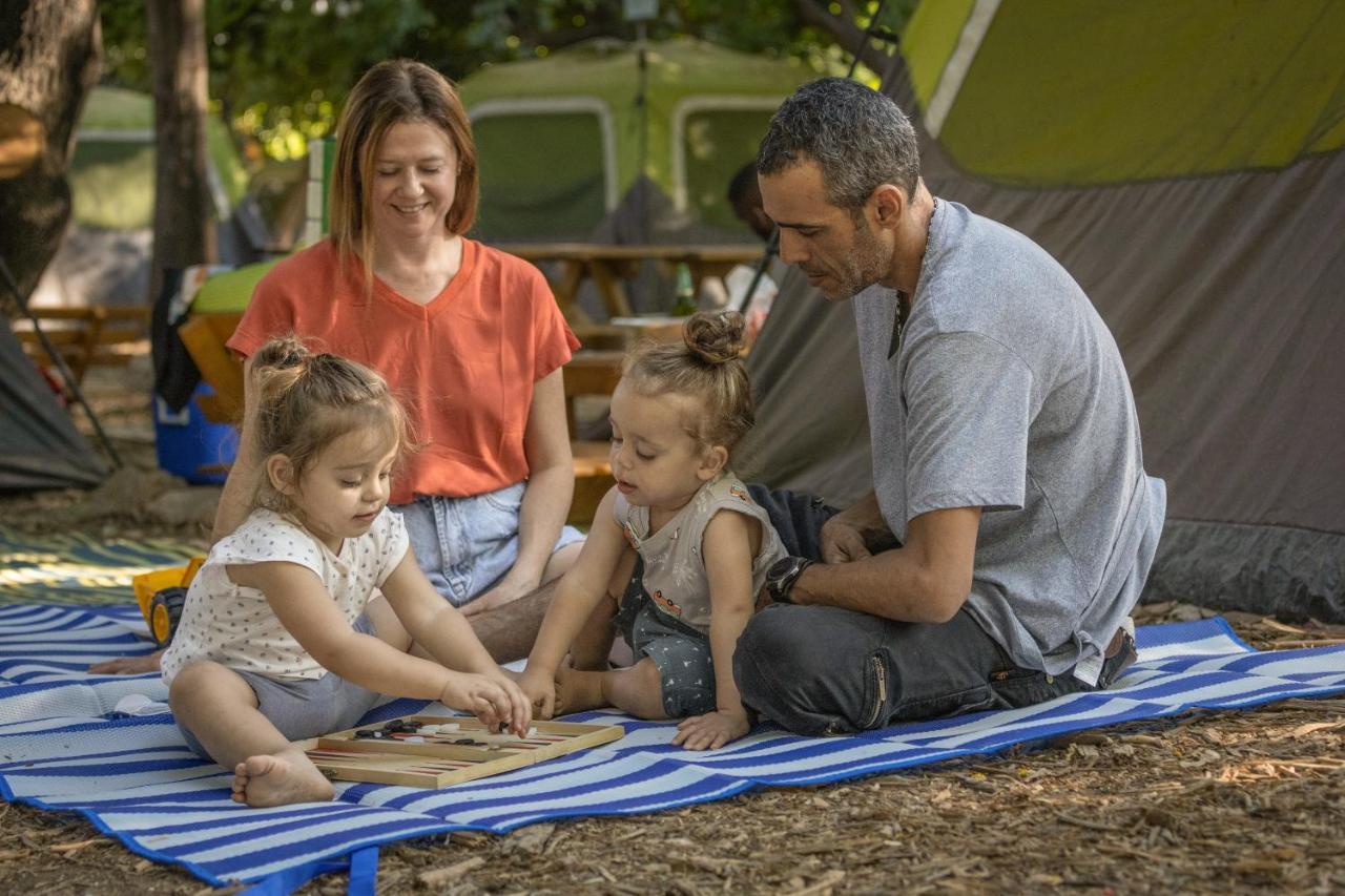 - By Travel Chain Campsite Dafna